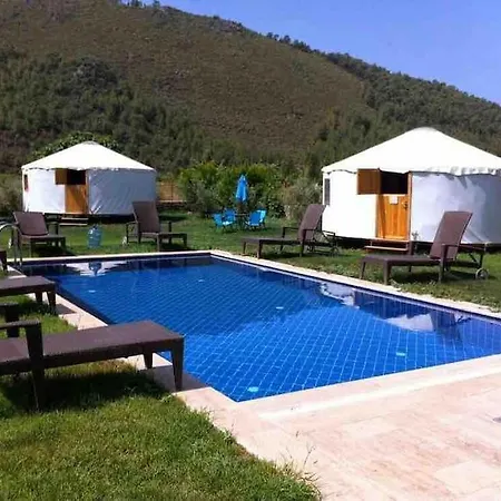 Yol Glamping Κάμπινγκ *