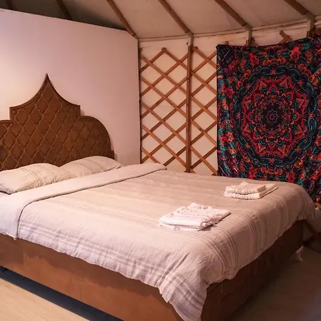 Yol Glamping Campsite